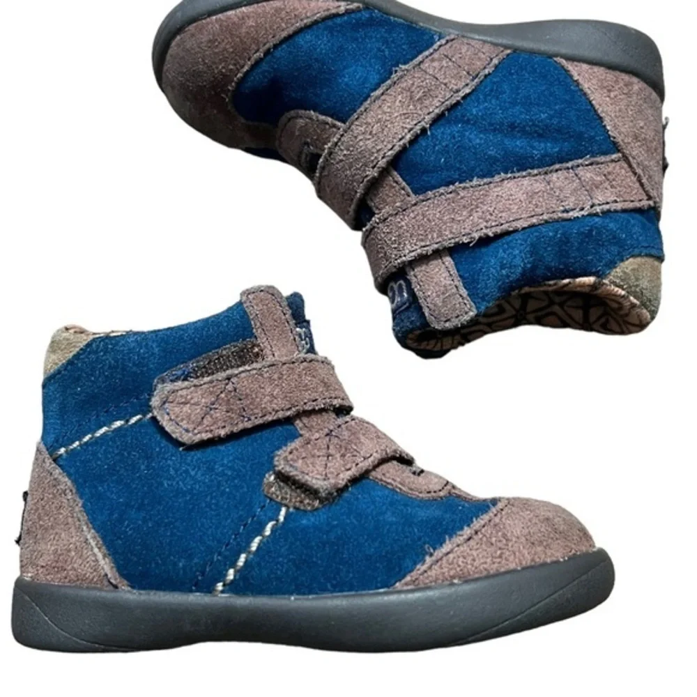 UGG Baby Walkers Hook and Loop Brown and Blue Size 6